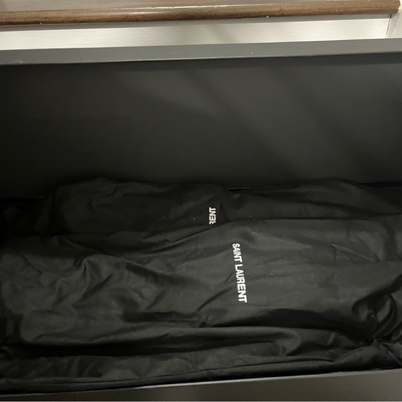 Luxury Saint Laurent ‘Meurice’ Suede Over Knee Boots! - Picture 5 of 8